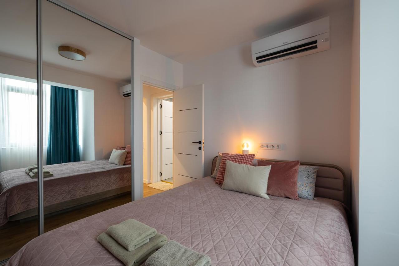 Opal Beachfront Apartment Varna Dış mekan fotoğraf