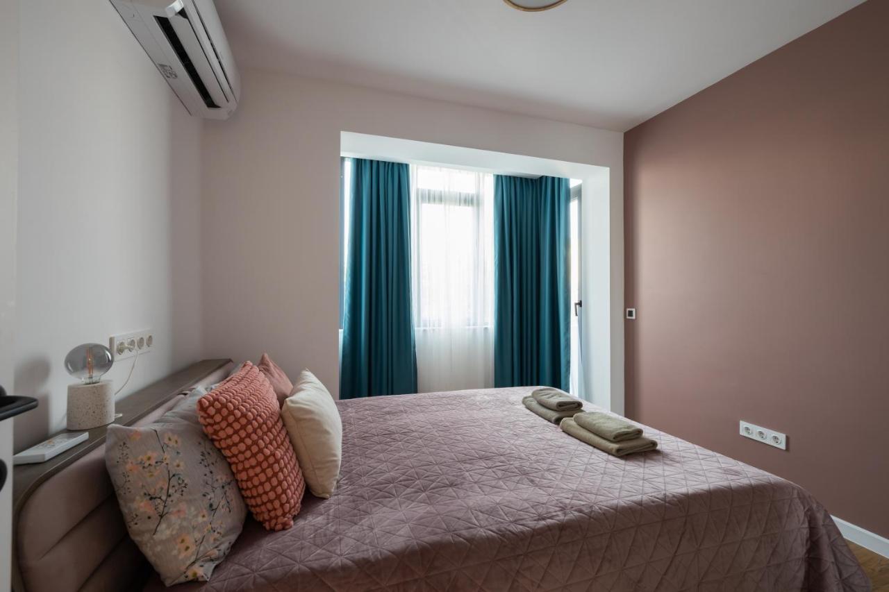Opal Beachfront Apartment Varna Dış mekan fotoğraf